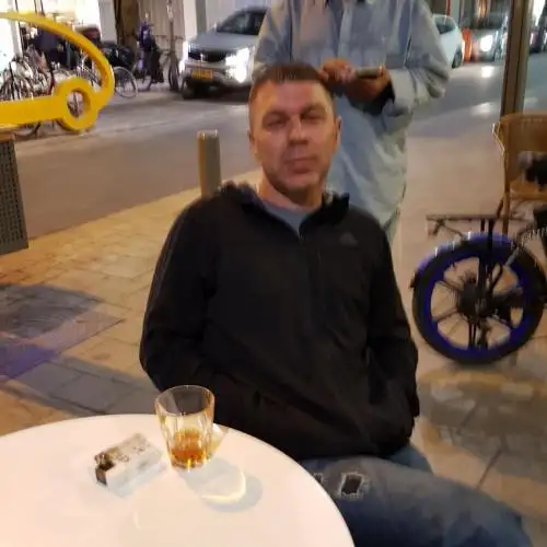 viktor, 51חיפה 