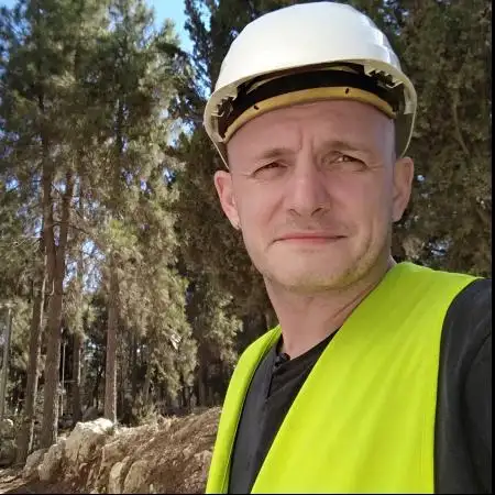 Alex, 48בת ים