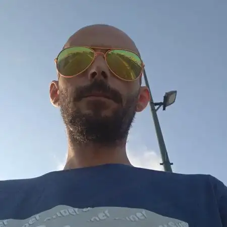 Sergey, 42תל אביב 