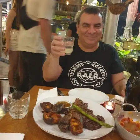 אמיר, 61חולון 