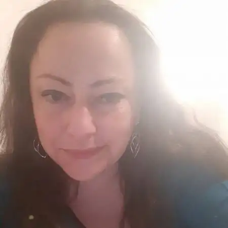 Yulya, 42חולון 