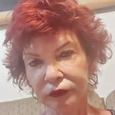 לאה, 74חיפה