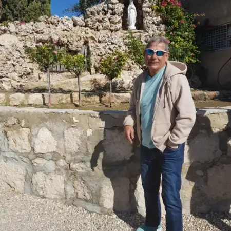 simon, 65תל אביב 