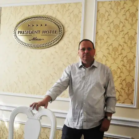 Alex, 61לוד