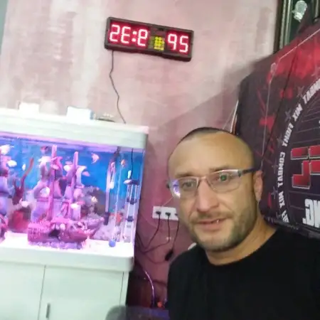 Vitalik, 46אופקים