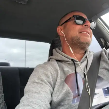 Shay, 53בת ים