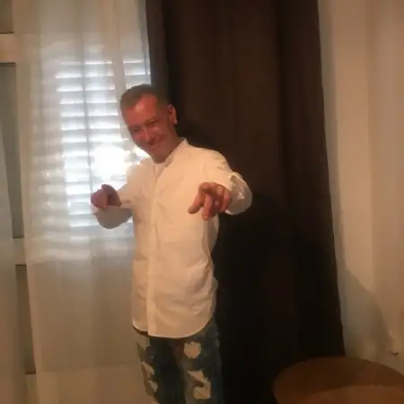 Alexey, 51חיפה
