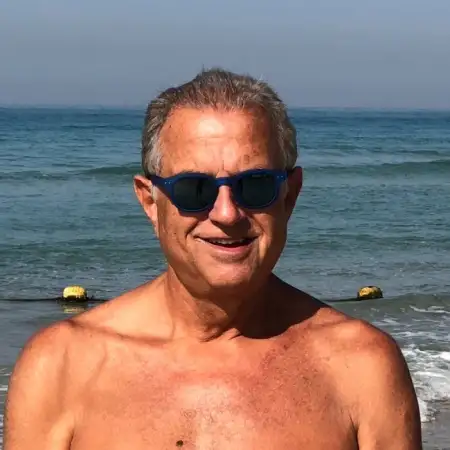דניאל, 71הרצליה 