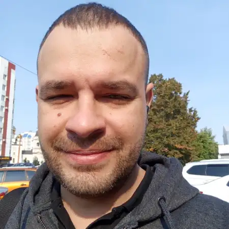 Mihail, 41