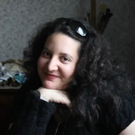 Nora, 47
