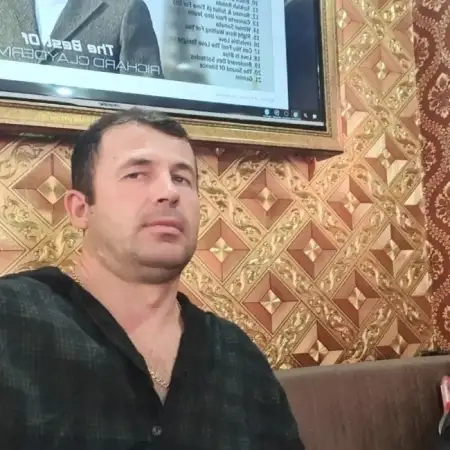 Ezoz, 46בת ים 