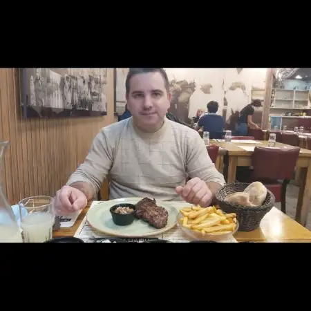 Aleksander, 47צפת