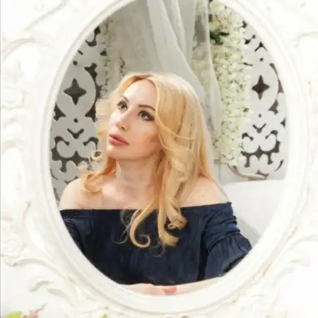 Dora, 46