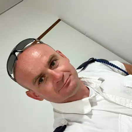 Kiril, 44עכו