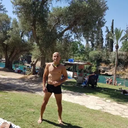 יאיר, 60ראשון לציון
