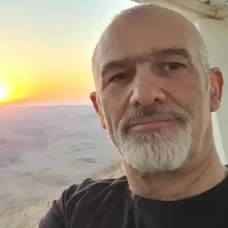 זיו, 66מגדל העמק 