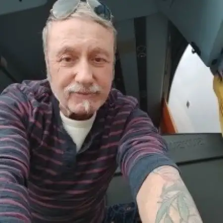 AVI, 63 נתניה