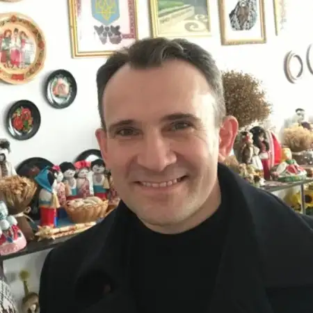 Zeev, 55