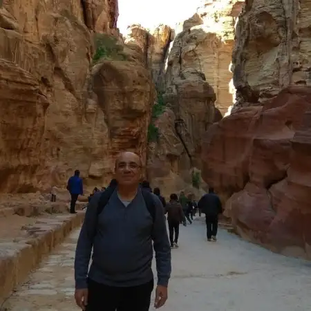 יעקב, 77 ראשון לציון