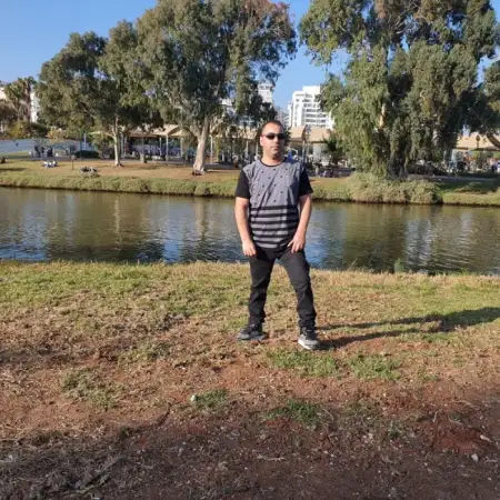 אבי, 46אשקלון 