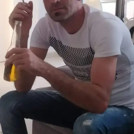 רוני, 43קריית מוצקין