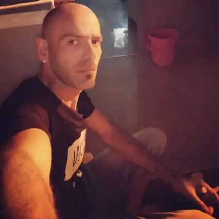 רוני, 43קריית מוצקין