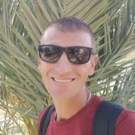 Konstantin, 50 ערד