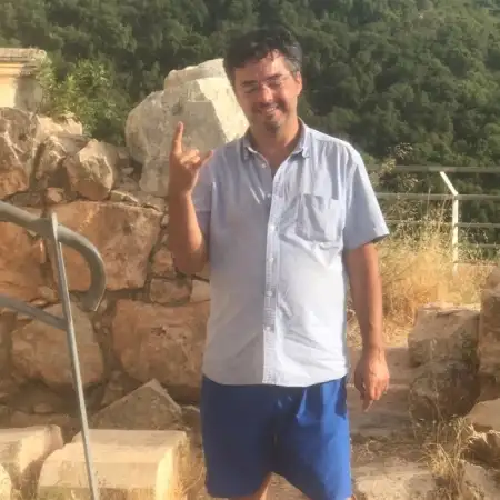 Vitaliy, 50