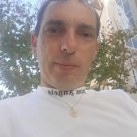 Slava, 48יבנה