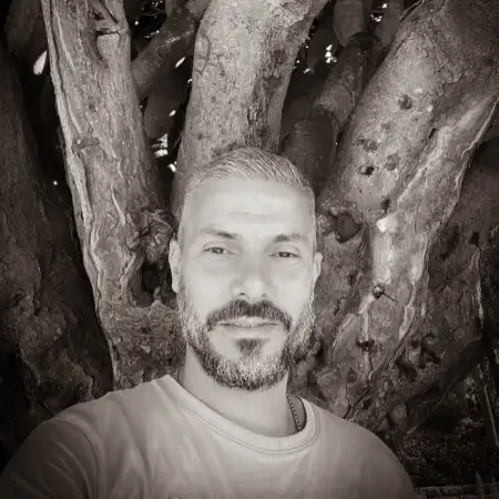 Stas, 45