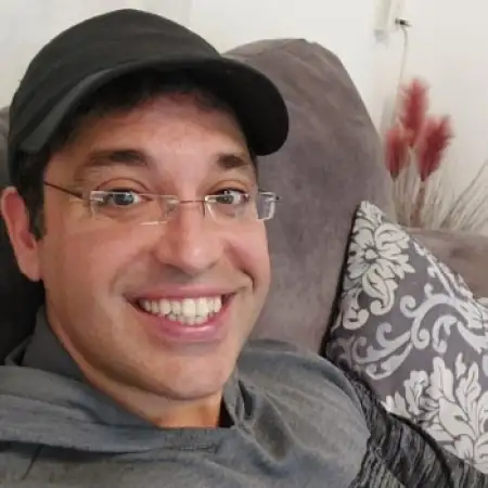 lavi, 42רחובות