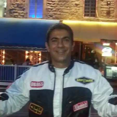 Yigal, 57קריית אונו