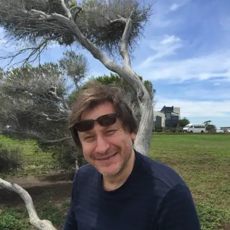 Victor, 60