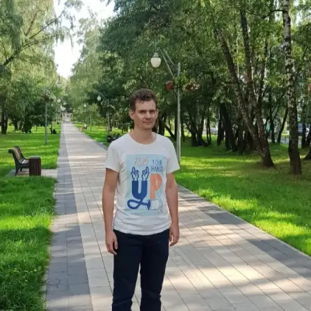 Ilya, 45
