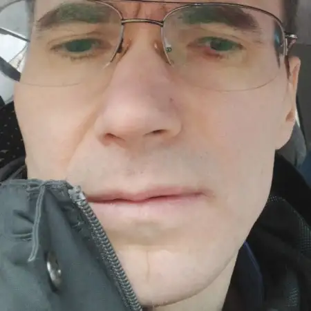 Aleksei, 48 
