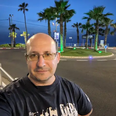 Anton, 46פתח תקווה
