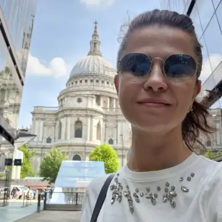 Tatiana, 49