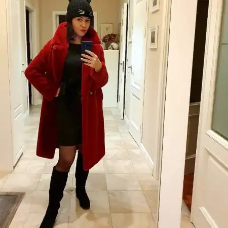 Tatiana, 49