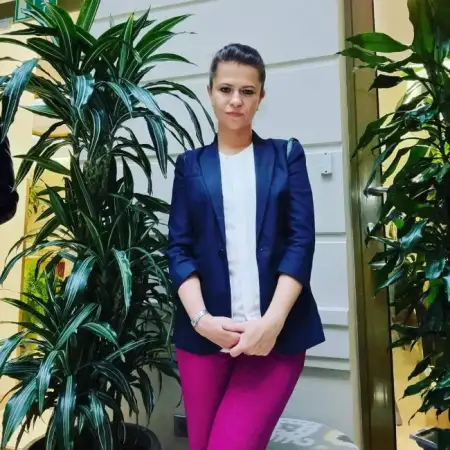 Tatiana, 49