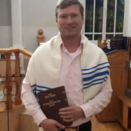 Eliezer, 46