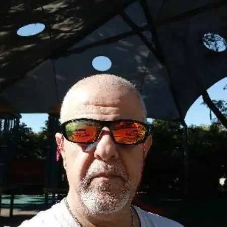 יורם, 57תל אביב