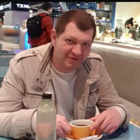 Nikolay, 44