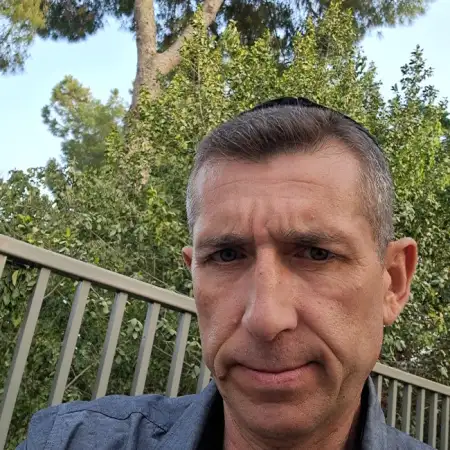 Avraam, 49ירושלים