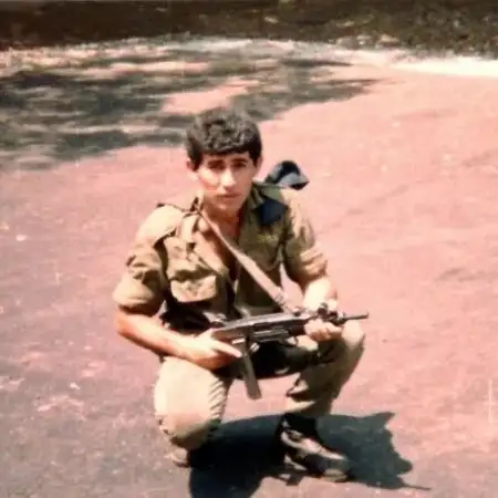 Shlomo, 63