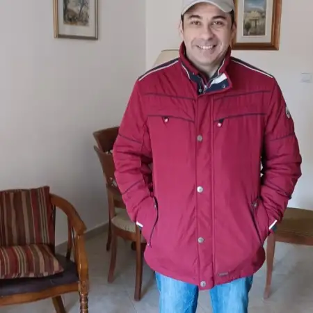 Victor, 47ירושלים