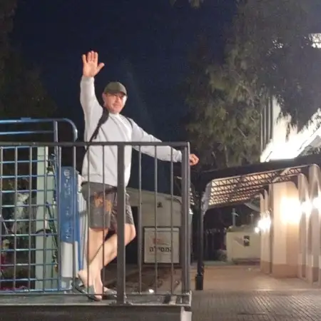 Andrei, 35 חולון