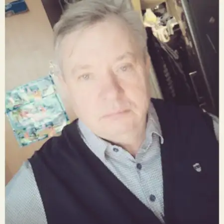 Aleksandr, 62