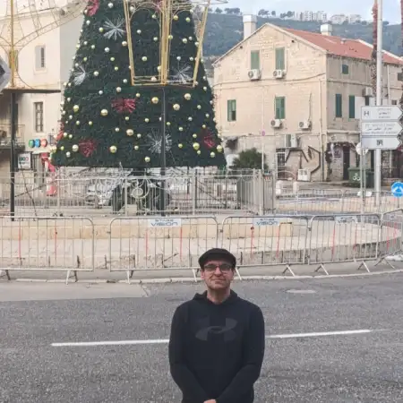 Vyacheslav, 44נתניה