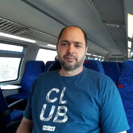 עובדיה, 60באר שבע 
