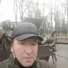 תמונה Mihail 1 В саду на прогулке